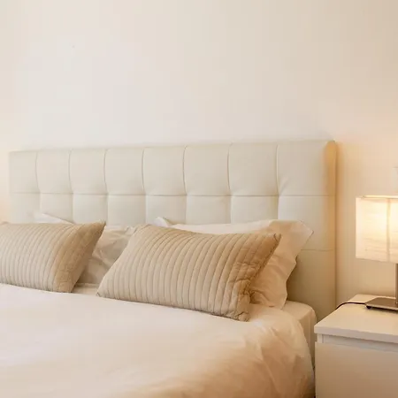 Carmona A T2 - By Smarthomes Appartement *