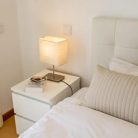 Apartamento Carmona A T2 - By Smarthomes *