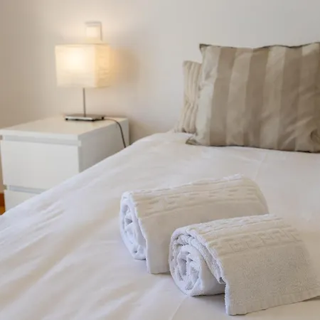 Carmona A T2 - By Smarthomes Apartment São Martinho do Porto