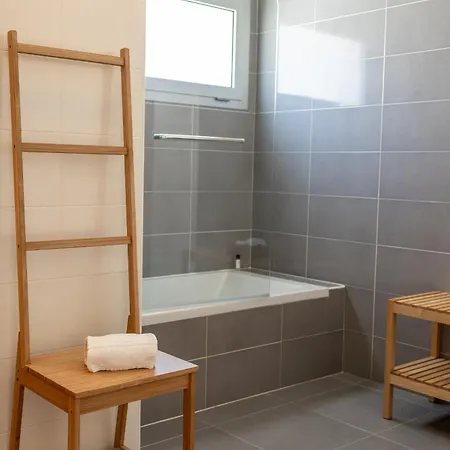 Carmona A T2 - By Smarthomes Apartment *