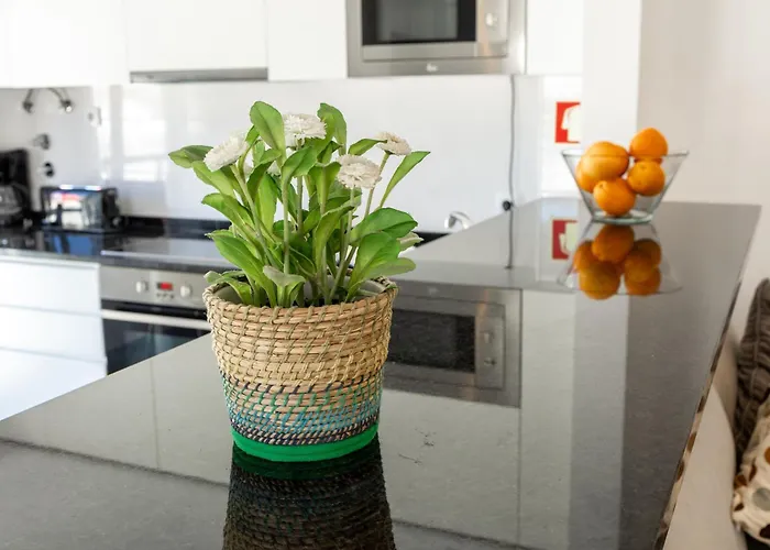 Carmona A T2 - By Smarthomes Apartman *